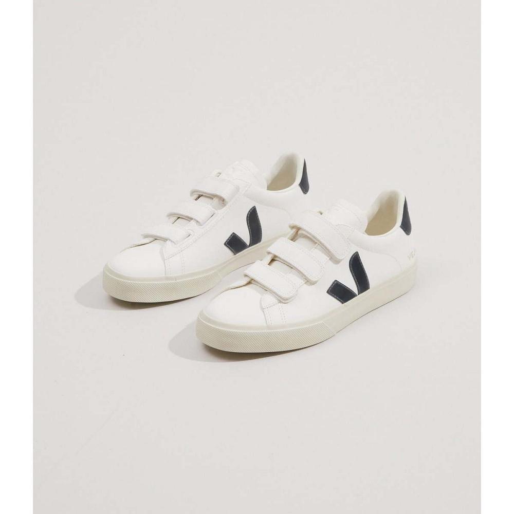 Veja RECIFE CHROMEFREE Tenisky Damske White/Black | SK 622GSO